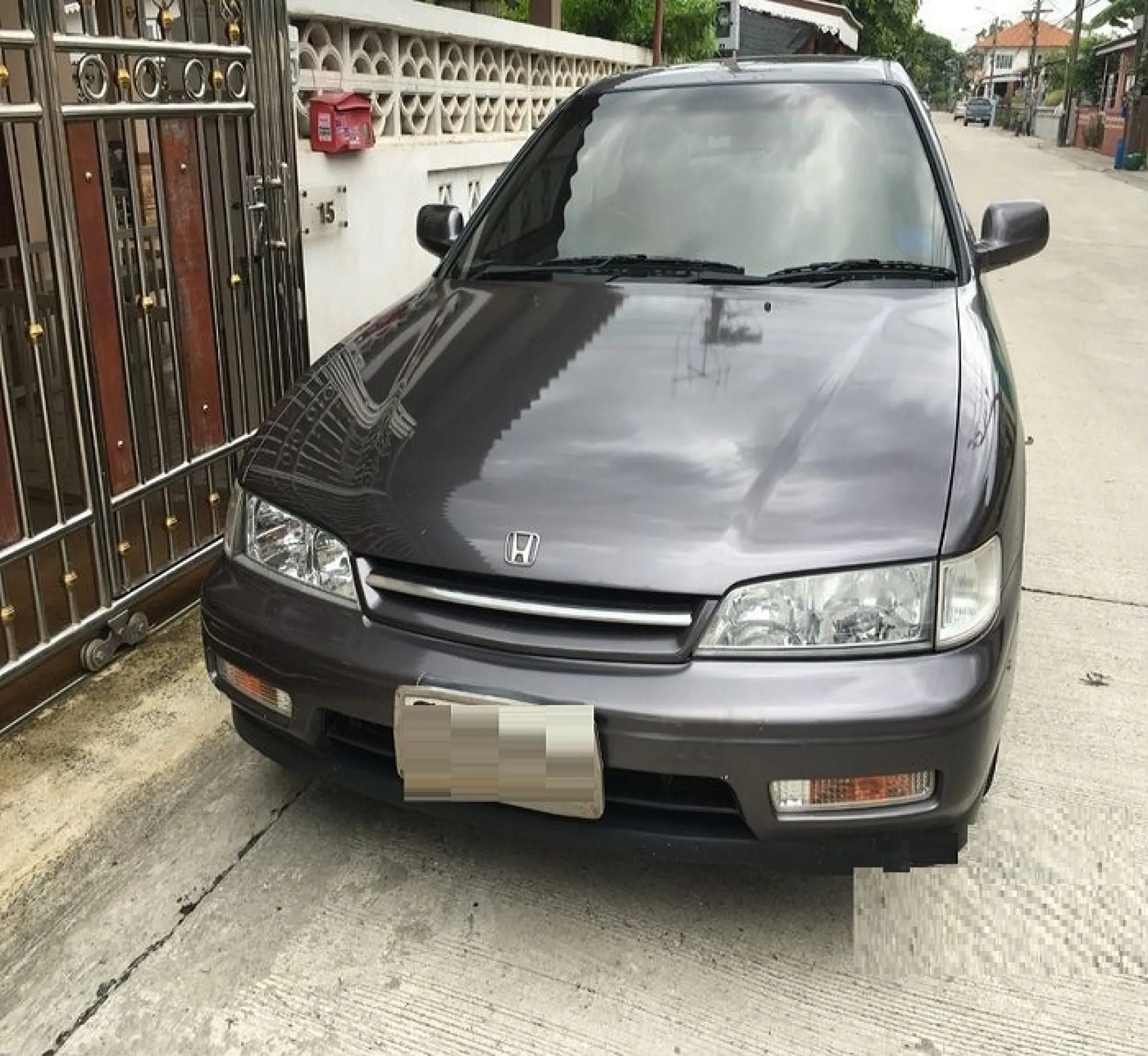 ไฟในกันชน HONDA ACCORD(แอคคอร์ด) ไฟท้ายก้อนเดียว เลนส์ใส ปี1994 