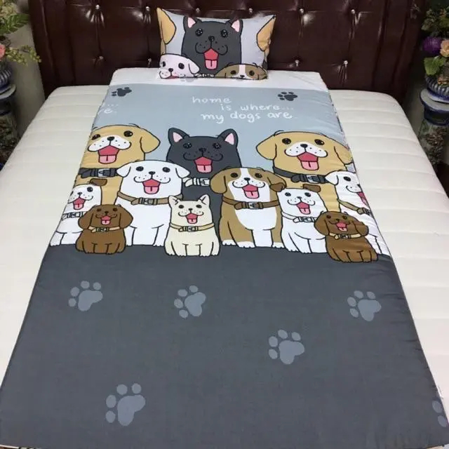 Bulldog Nap Time Quilted Blanket NCU0PTT2651
