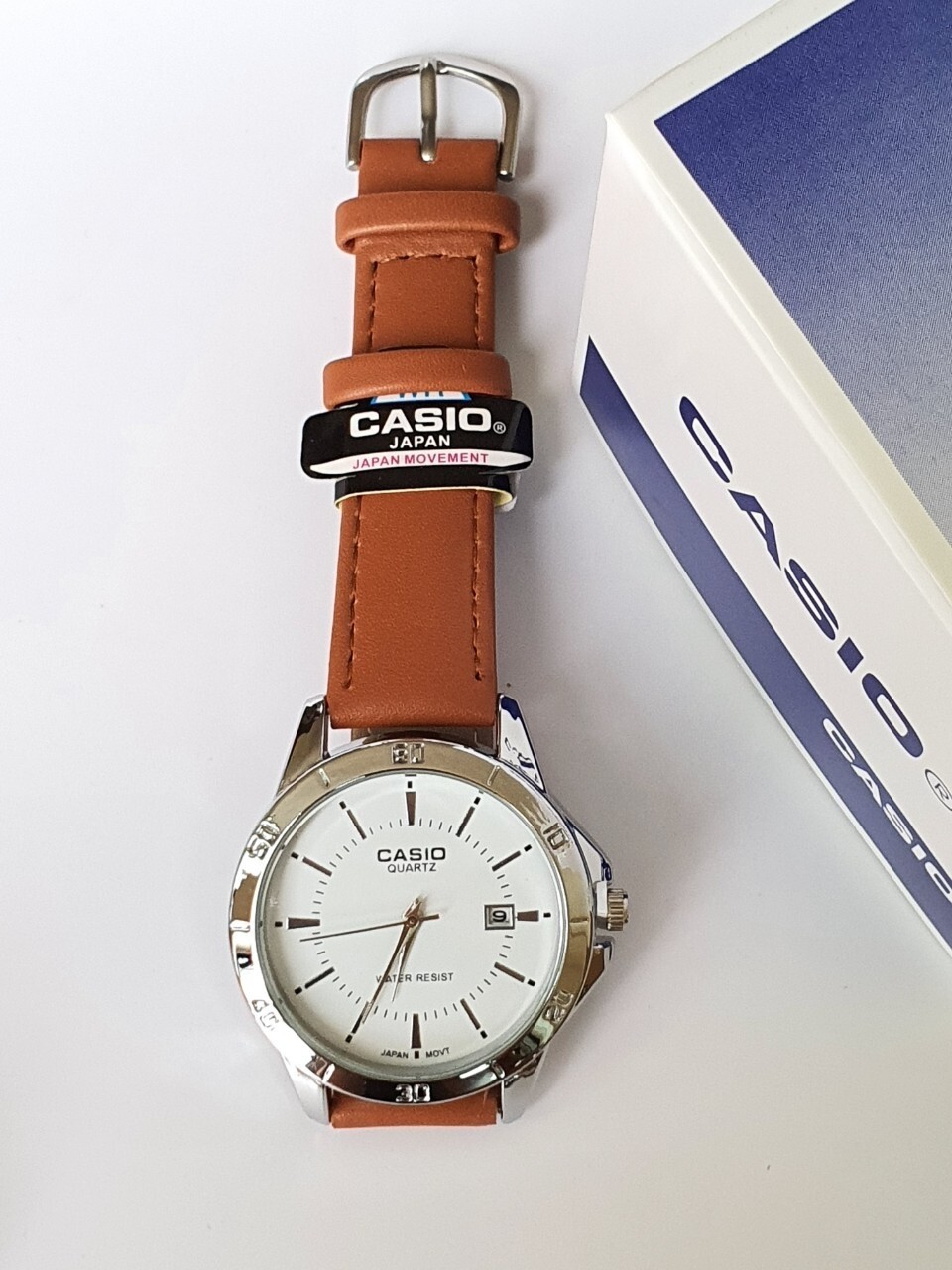 (พร้อมกล่อง) นาฬิกาแฟชั่น CAS10 นาฬิกาข้อมือ ผู้หญิง นาฬิกาผู้ชาย นาฬิกาผู้หญฺิง สายหนัง สีน้ำตาล แสดงวันที่ RC617-1