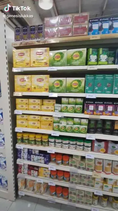 Lipton ชาลิปตัน Lipton Yellow Label ขนาด 25/50/100ซอง international blend ชาดำ rich taste & aroma ชาแท้ อินโด รสเข้มข้น รสดี ย่อมดี ด้วยใบสดคั้น ฮาลาล - Majelis Ulama Indonesia.  เพลิดเพลินกับรสชาติที่เป็นเอกลักษณ์ของเรา🇲🇨🇲🇾🇲🇨🇲🇾🇲🇨🇲🇾