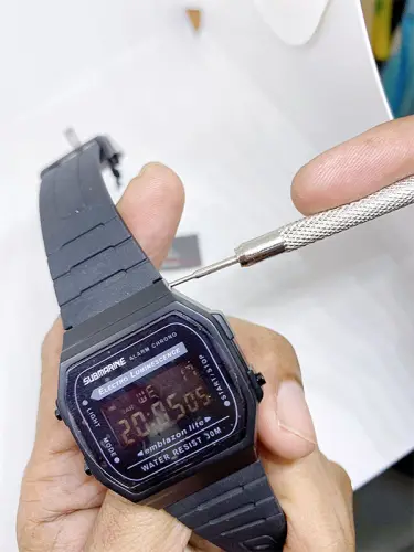 เครื่องมือถอดสาย เปลี่ยนถ่าน ซ่อมนาฬิกาด้วยตนเอง ชุดอุปกรณ์ซ่อมนาฬิกา 16 ชิ้น ปากคีบ ไขควง เข็มตัดสาย แท่นรองตัดสาย ค้อนตอกสาย